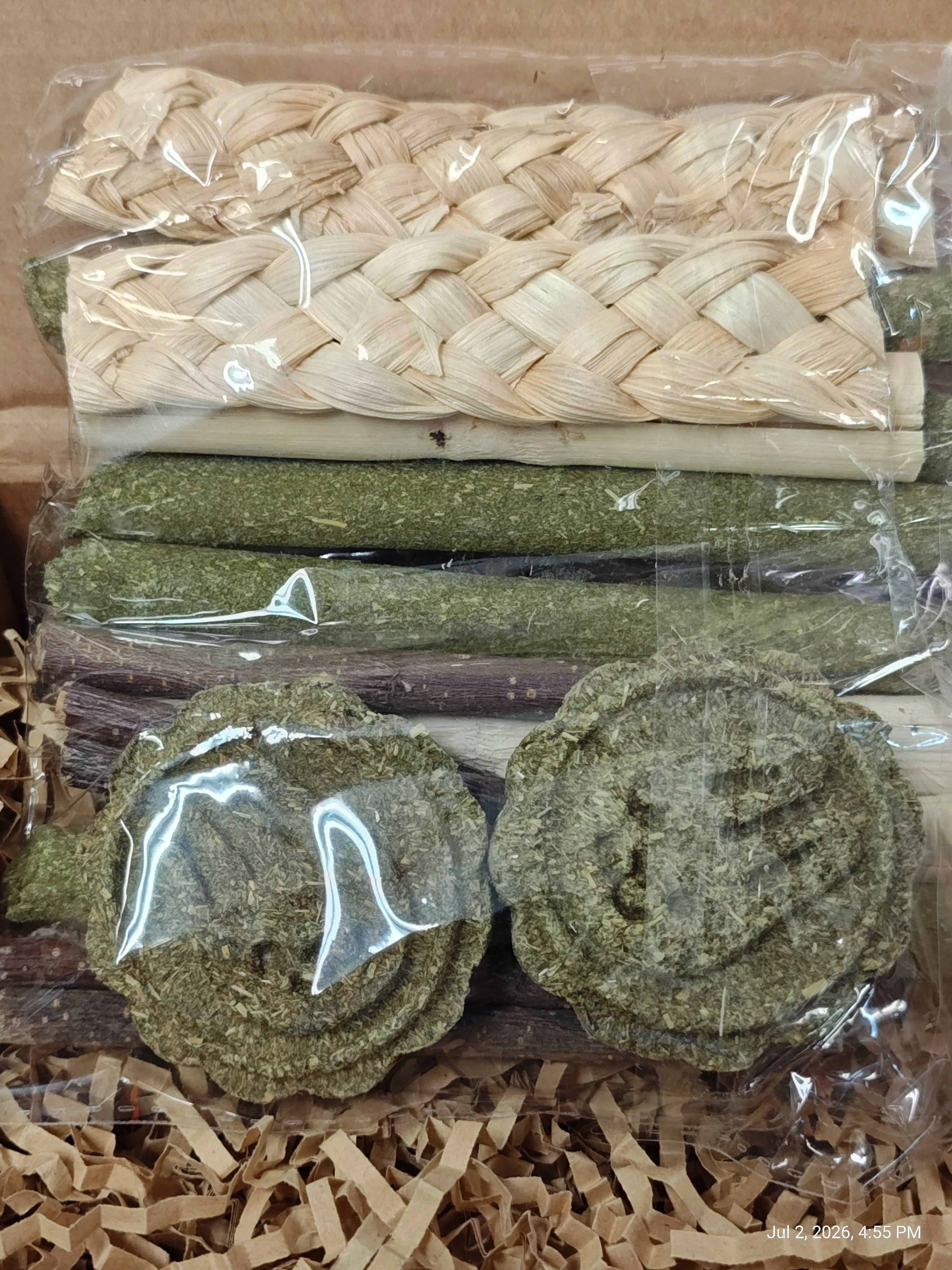 Play & Chew Toys & More Perfect for Cavy, Rabbits & Rodents
