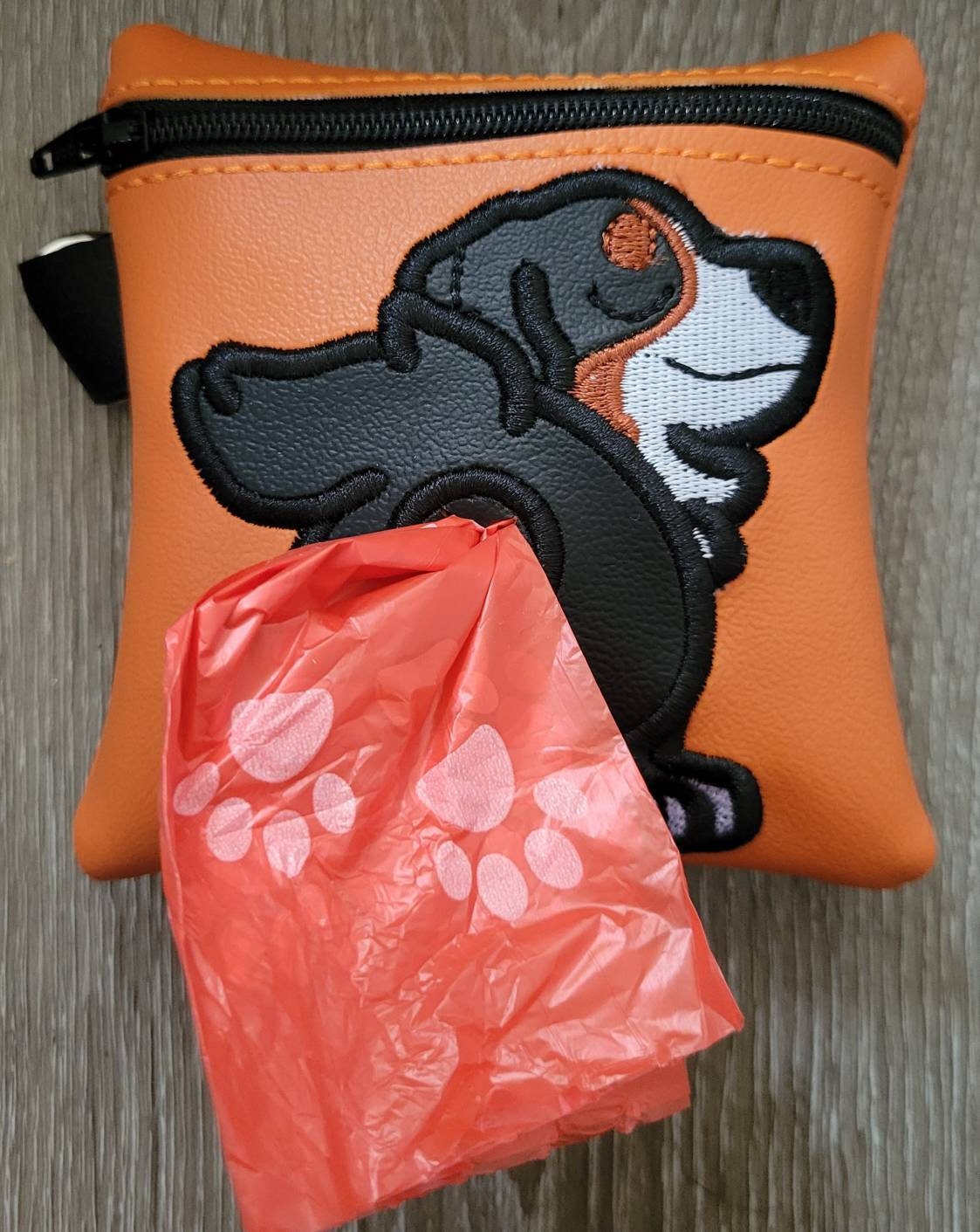 Bernese Mountain Dog Poop Bag Pouch - gift for dog lover - Zippered poop bag holder- Gift for Dog Walker - veterinarian - dog groomer