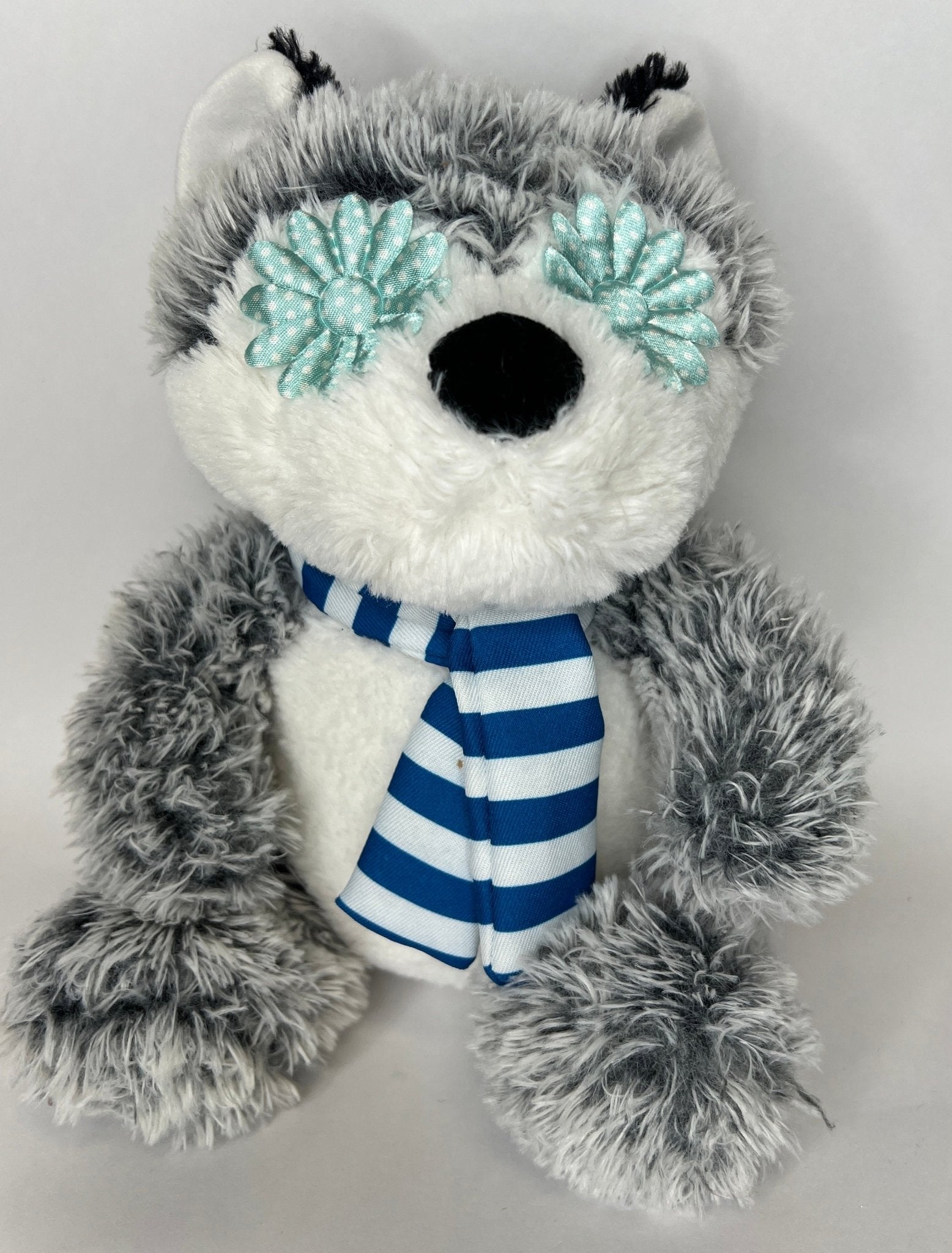 25% OFF! Medium Stuffed & SQUEAKY Holiday Dog Toys
