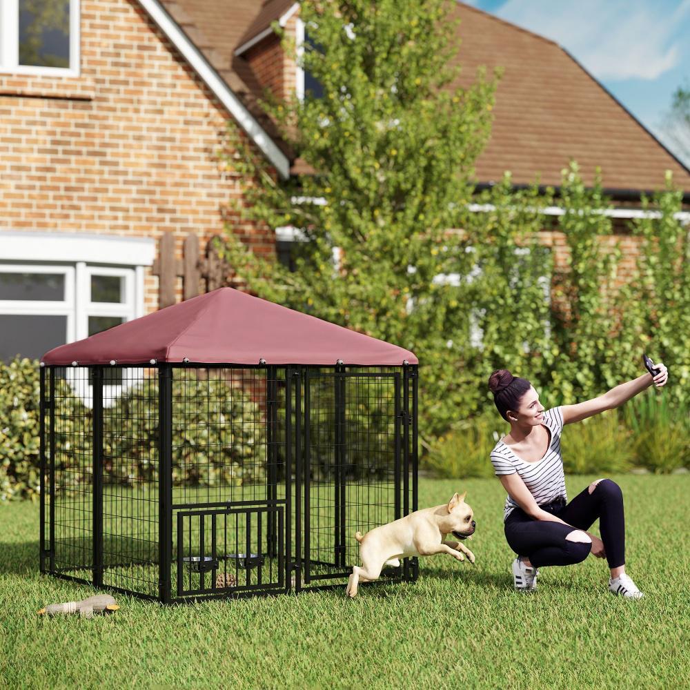 Welded Wire Outdoor Dog Kennel, Waterproof Cover, 4.6x4.6x5 Feet