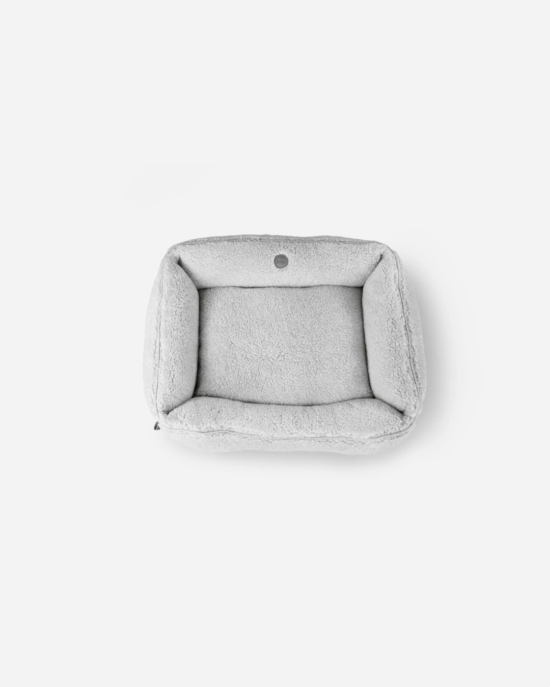 Chester &amp; Lee | Furry Sleeper Dog Bed Gray