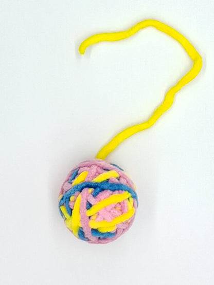 Kitty Cat Yarn Ball (LARGE)