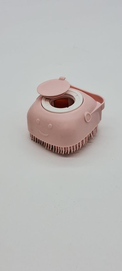 Pamper Shampoo &amp; Massage Brush