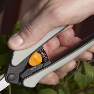 Fiskars 15pc Micro-Tip Pruning Snip Set, Precision Stainless Steel Blades, Softgrip Handles for Deadheading, Trimming &amp; Shaping Small Plants