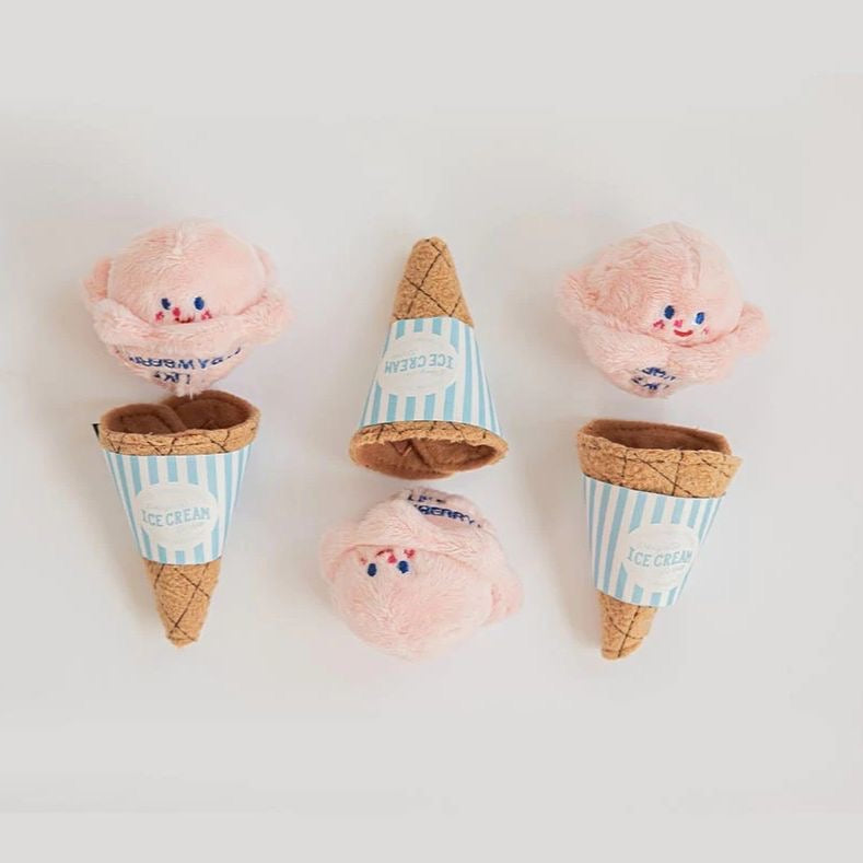 Pets Can Smell And Make Sounds To Relieve Boredom By Grinding Their Teeth. Paper Dogs And Cats Hide Ice Cream Toys