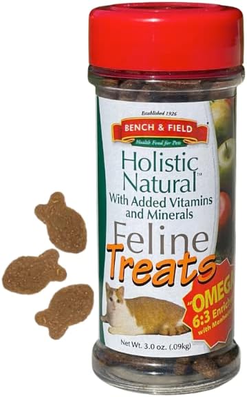 Bench &amp; Field Holistic Natural Healthy Kitty Cat Treats | Crunchy Fish-Shaped Bites | Delicious Seafood Flavored Snack, 3-Ounce (Pack of 12 Bottles)