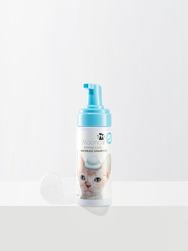 Mooncat Sphynx Cat Waterless Shampoo, Vet Approved No-Rinse Foam for Oily, Sensitive Skin &amp; Wrinkles - Gentle, Hypoallergenic Formula for Hairless Cats, Deep Cleans &amp; Moisturizes