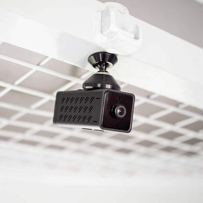 Equine Eye Voyager - Wireless Horse Trailer Camera – Live Video to Your Mobile with Night Vision, Audio - 8 Hours Battery Life - No Cell Signal Needed - Compatible with iPhone &amp; Android Devices