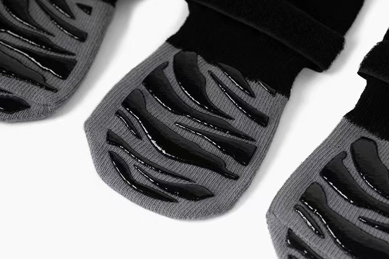 Dog &amp; Cat Waterproof Sock Shoes 4-Pack — 2 Patterns, Sizes XS–XL