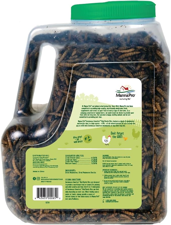 Manna Pro Farmhouse Favorites Beetle Bliss Poultry Treat – Blend of Mealworms and Beetles – All Natural Treat for Chickens, Ducks, Geese, Turkeys, &amp; Guinea Fowl – 45% Protein – 25oz
