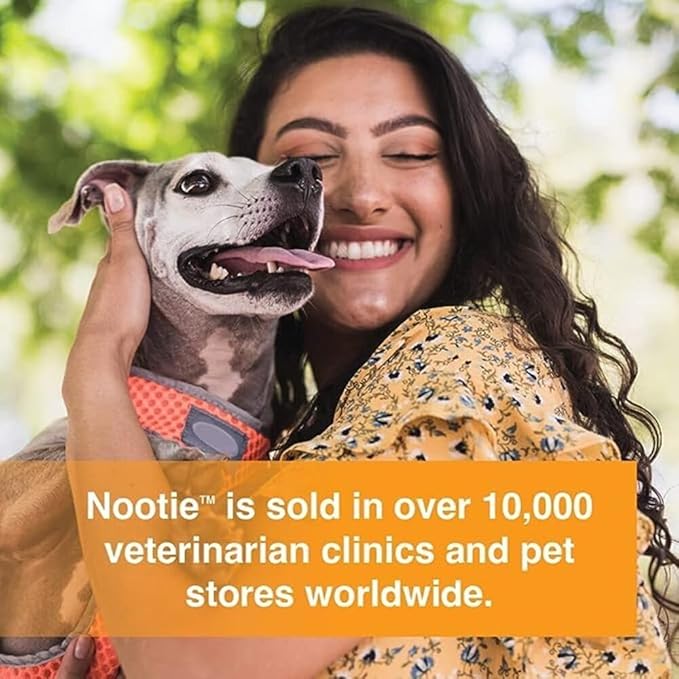 Nootie Daily Spritz Pet Conditioning Spray - Dog Conditioner for Sensitive Skin - No Parabens, Sulfates, Harsh Chemicals or Dyes - Revitalizes Dry Skin &amp; Coat, Japanese Cherry Blossom, 16 oz(473 ml)
