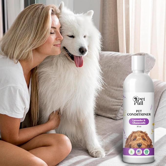 Dog Conditioner Puppy Essentials - Moisturizing Conditioner for Dogs with Lavender and Chamomile Scent - Plant Based Dog Bath Supplies Detangle and Revive Pet&