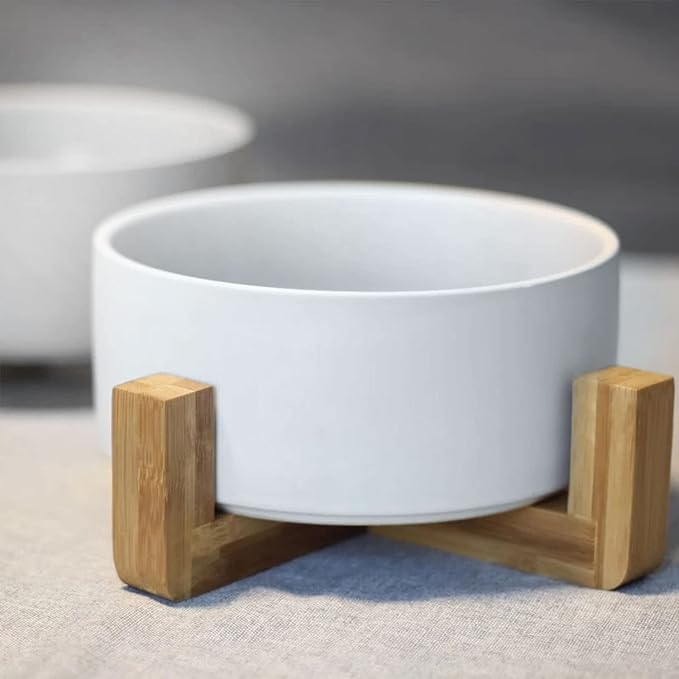 Petygooing Dog Bowls,White Ceramic Cat and Dog Bowl Set with Wood Stand for Food and Water, Non-Slip Cute Modern Pet Dish Set for Cats &amp; Medium Dogs (28OZ)