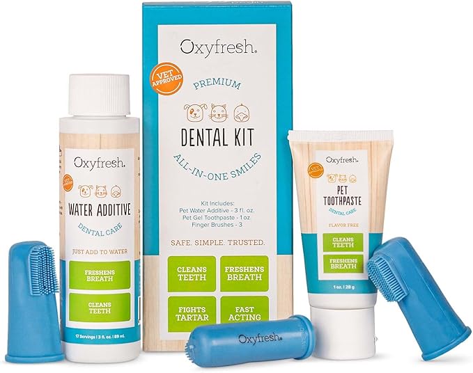 Oxyfresh Premium Pet Dental Kit for Dogs &amp; Cats – Easy Solution for Fresh Breath, Clean Teeth, Control Plaque &amp; Tartar – Vet Formulated Pet Toothpaste 1oz + Water Additive 3oz + 3 LG Brushes Kit
