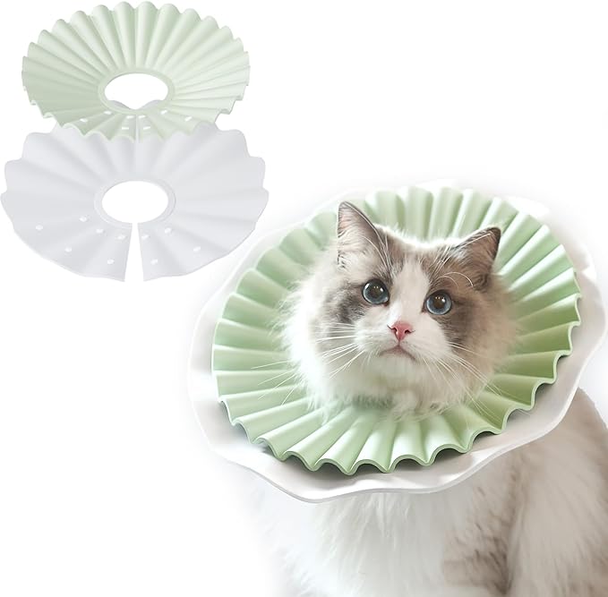 Soft Cat Cone Collar for Cats– Adjustable Lightweight Recovery E-Collar to Stop Licking, Scratching &amp; Biting After Surgery, Comfortable Wound Healing Cone Alternative (Green, M)