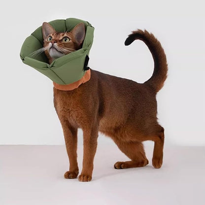 Cat Cone Collar - Soft Waterproof Elizabethan for Cats, Cute Green Flower Anti-Lick Recovery Collar, Adjustable Healing Collar for Wound Care &amp; Surgery with a pet Toy Fish，S