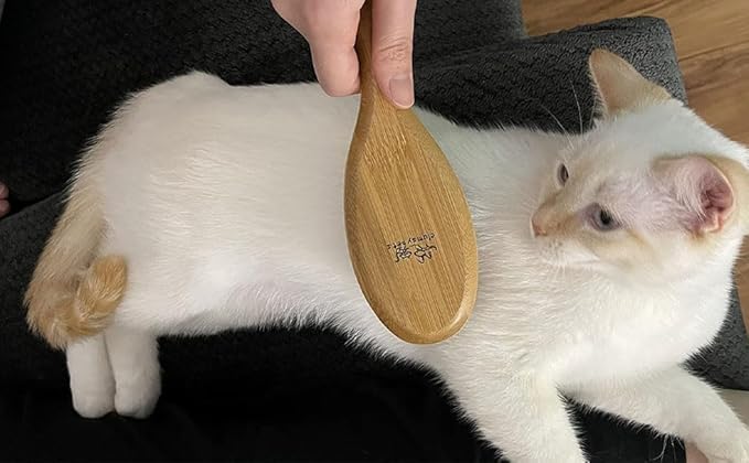 ClumsyPets Dog &amp; Cat Ball Pin Slicker Grooming Brush with Bamboo Handle for Pets Massage Bath and Removes Mats Loose Fur Hairs