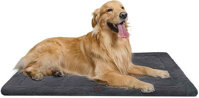 Made4Pets Dog Crate Pad Bed for Large Dogs, Washable &amp; Reversible, Anti-Slip Kennel Mat for Cozy Sleeping, Soft Fluffy Dog Bed for Indoor &amp; Outdoor Use, 44"x32", Dark Gray