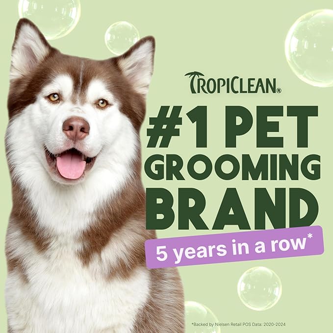 TropiClean Dog Conditioner, Professional Detangling &amp; Moisturizing Conditioner, Puppy Safe, Made in the USA, Kiwi &amp; Cocoa Butter Scent, 1 Gallon
