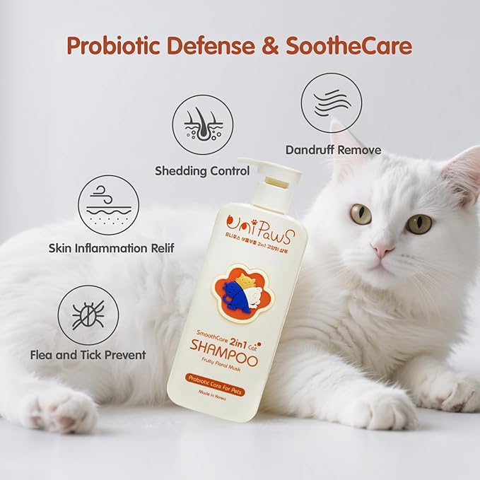 UNIPAWS Cat Shampoo &amp; Conditioner 2-in-1, EWG Verified, Anti-Dandruff &amp; Deshedding for Soft and Shiny Coat, Probiotics Smoothcare for Itchy, Dry Skin, Gifts for Cat Lovers, Made in Korea, 16.9 Fl Oz