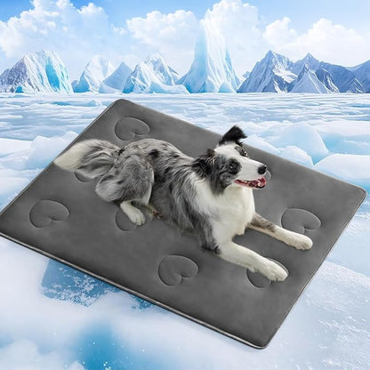 Cooling Blanket for Dogs, Lightweight &amp; Durable Dog Cooling Mat, Q-MAX>0.45 Soft Breathable Pets Comforter for Couch, Bed &amp; Car Essential - Dark Grey 30x40 Inches