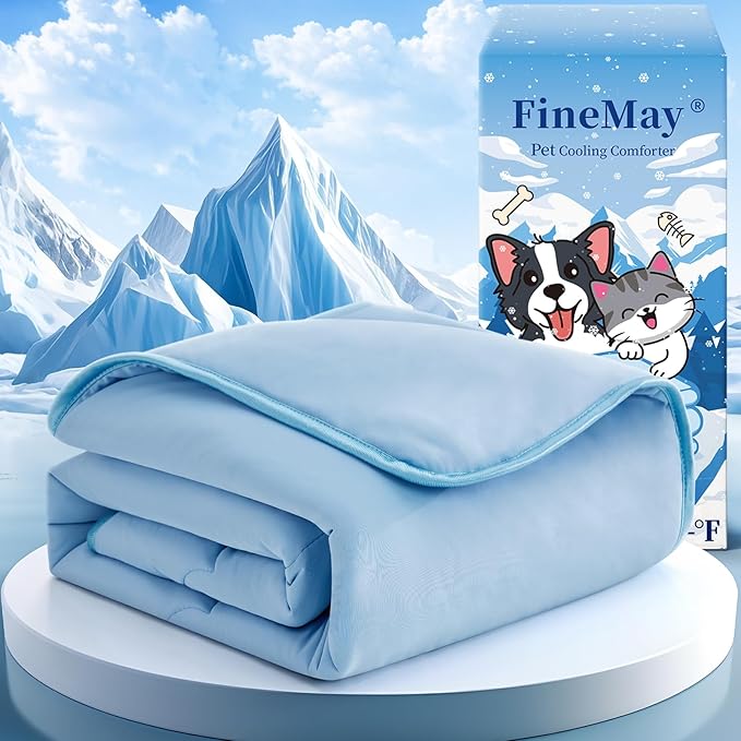 Cooling Blanket for Dogs, Lightweight &amp; Durable Dog Cooling Mat, Q-MAX>0.45 Soft Breathable Pets Comforter for Couch, Bed &amp; Car Essential - Light Blue 30x40 Inches