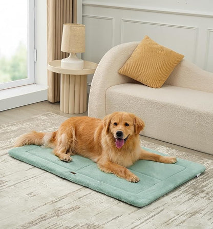 Made4Pets Dog Crate Pad Bed for Large Dogs, Washable &amp; Reversible, Anti-Slip Kennel Mat for Cozy Sleeping, Soft Fluffy Dog Bed for Indoor &amp; Outdoor Use, 41"x29", Green
