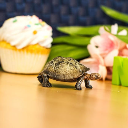Safari Ltd. Desert Tortoise Figurine - Lifelike 3.25" Wildlife Figure - Educational Toy for Boys, Girls, and Kids Ages 3+