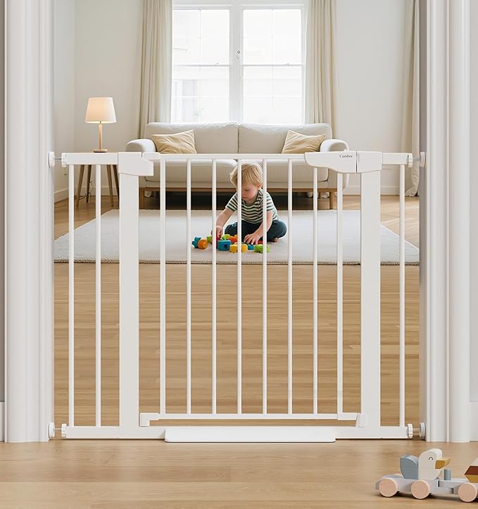 Cumbor 29.7-40.6" Baby Gate for Stairs, Mom&