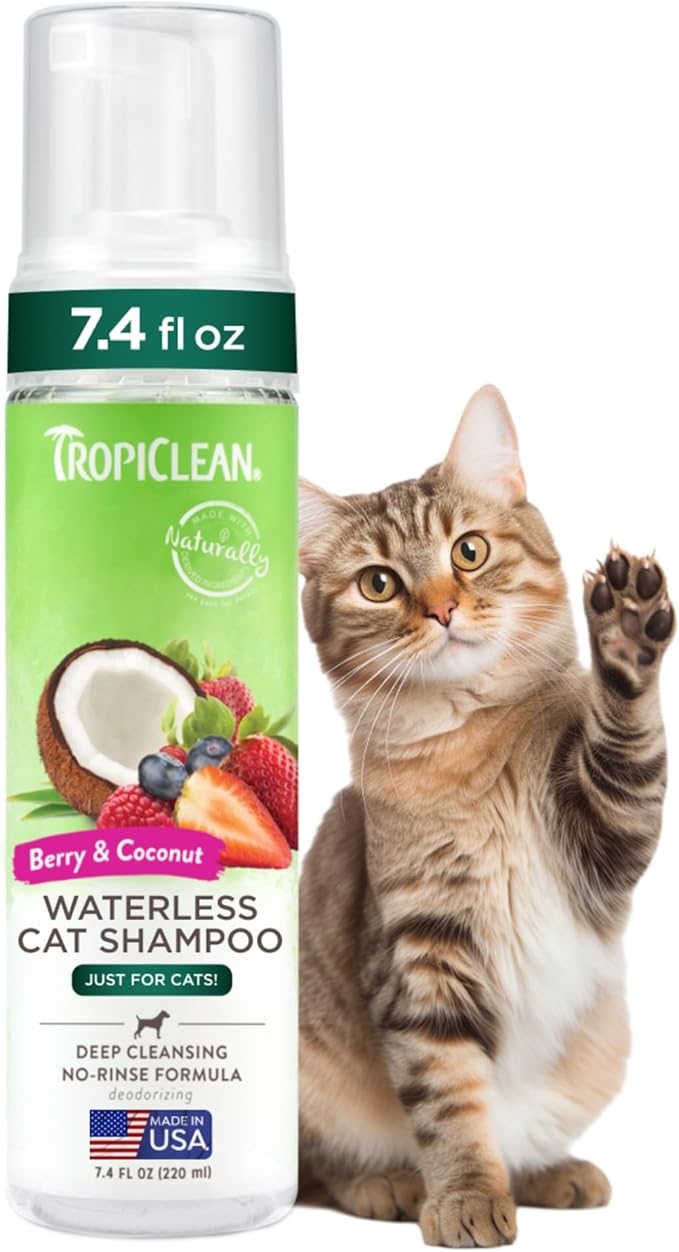 TropiClean Berry &amp; Coconut Waterless Cat Shampoo | Deep Cleansing Dry Shampoo for Cats | Natural Cat Shampoo Derived from Natural Ingredients | Made in the USA | 7.4 oz.