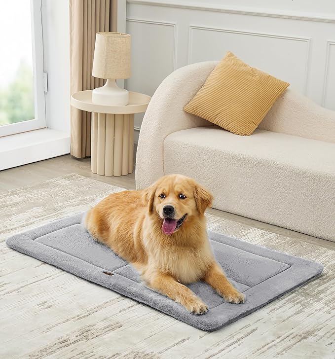Made4Pets Dog Crate Pad Bed for Large Dogs, Washable &amp; Reversible, Anti-Slip Kennel Mat for Cozy Sleeping, Soft Fluffy Dog Bed for Indoor &amp; Outdoor Use, 44"x32", Gray