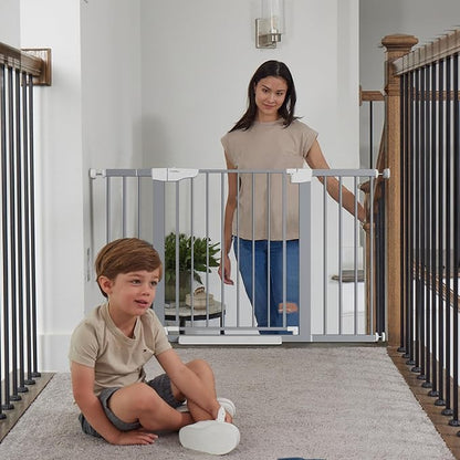 Cumbor 29.7"-51.5" Extra Wide Baby Gate for Stairs, Mom&