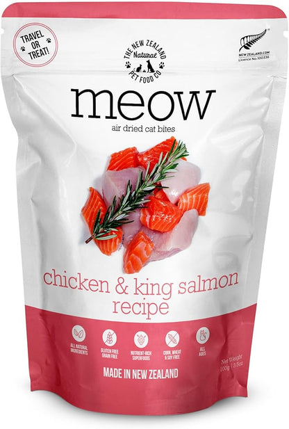 Meow e - Chicken &amp; King Salmon Recipe, Dry Cat Food Use as a Complete Diet, Topper, Mixer, or as Cat Training Treats, All Life Stages, 3.5 oz