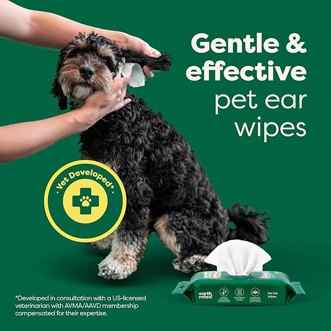 Earth Rated Vet-Developed Pet Ear Wipes, Hypoallergenic Cleaner for Dogs &amp; Cats Ears to Remove Dirt and Wax Build Up, Wild Oat Scent, 70 Count