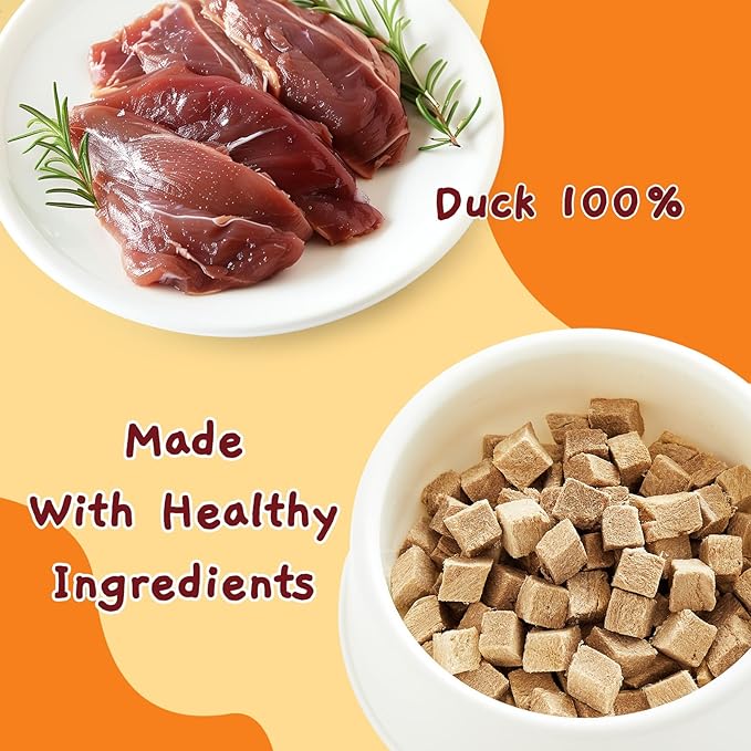 Jungle Calling Freeze Dried Duck Dog &amp; Cat Treats - High Protein, Low Fat, Made with a Single Ingredient - Perfect for Training and Snacking, 2.8 oz (Duck Cube)