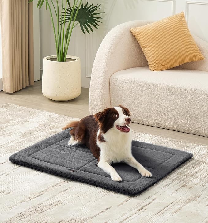 MADE 4 PETS Dog Crate Pad Bed for Medium Large Dogs, Washable &amp; Reversible, Anti-Slip Kennel Mat for Cozy Sleeping, Soft Fluffy Dog Bed for Indoor &amp; Outdoor Use, 35"x23", Dark Gray