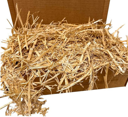 Blue Mountain Hay | Organic Bedding Straw (10 lb) | Natural Pet Bedding &amp; Insulation for Rabbits, Guinea Pigs, Goats, Chickens, Stray &amp; Feral Cats, and Small Animal Shelters