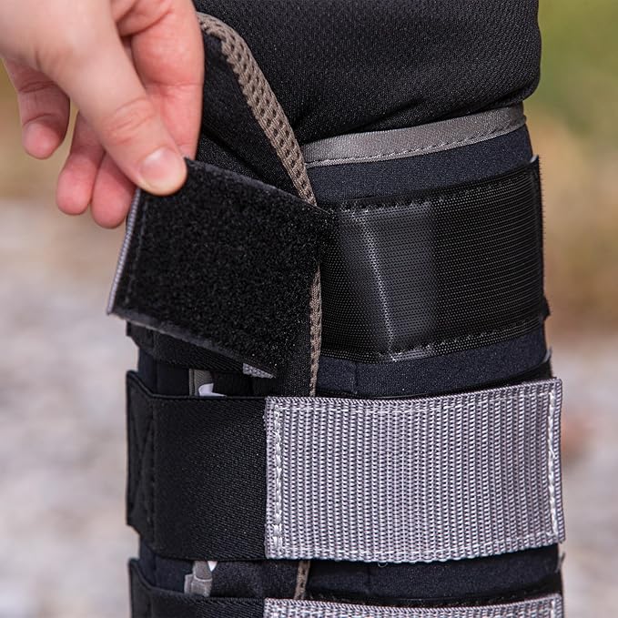 Dura-Tech Stable Quick Wraps for Horses | Ultimate Comfort &amp; Protection for Equine Legs | Enhanced with Far-Infrared Technology | Perfect for Trailering or Stabling | Size Medium