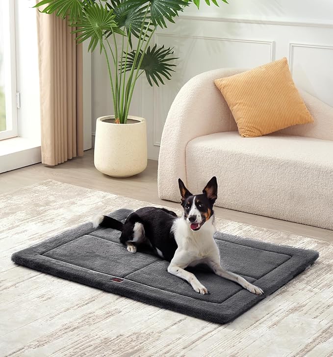 Made4Pets Dog Crate Pad Bed for Large Dogs, Washable &amp; Reversible, Anti-Slip Kennel Mat for Cozy Sleeping, Soft Fluffy Dog Bed for Indoor &amp; Outdoor Use, 36"x27", Dark Gray