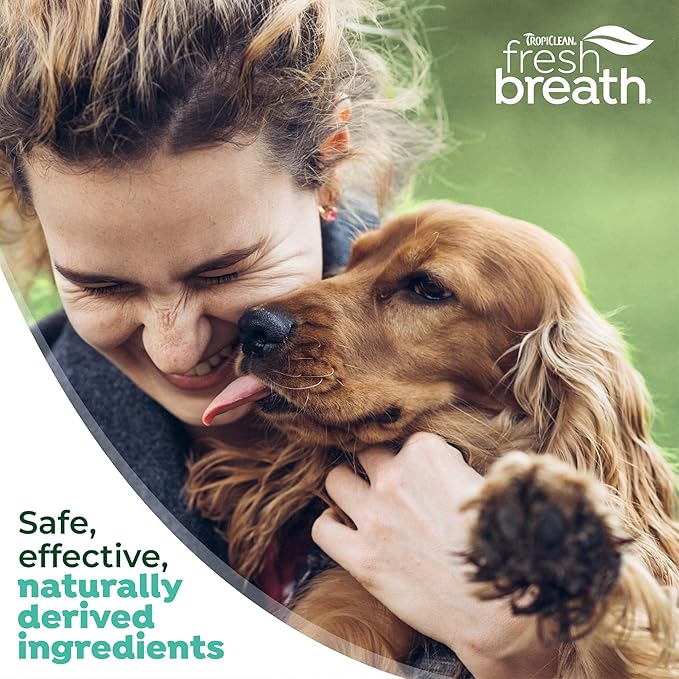TropiClean Fresh Breath Oral Care Spray for Dogs &amp; Cats | Dog Breath Spray | Mint Breath Freshener | Pet Bad Breath Treatment | Made in The USA | 4 oz