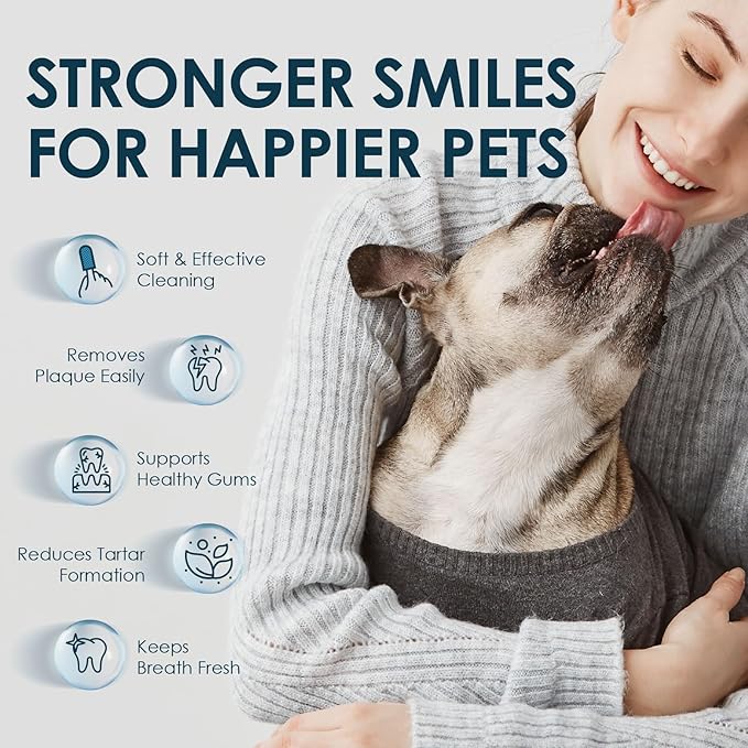 Mooncat Dental Finger Wipes for Dogs &amp; Cats - Easy Teeth Cleaning to Remove Plaque, Tartar &amp; Freshen Bad Breath - Gentle Tooth Wipes for Puppy &amp; Kitten Care - 40 Counts