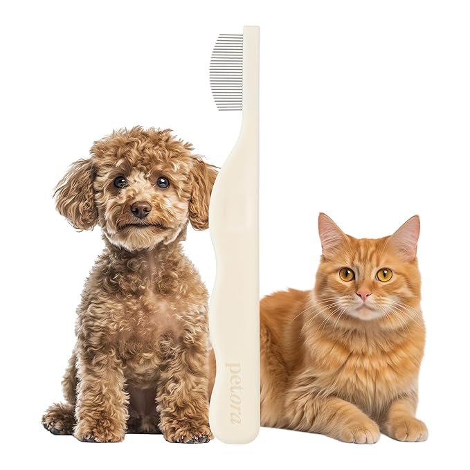[petora] BRUSH ON ME Gentle Facial &amp; Eye Comb for Dogs &amp; Cats | Smooth &amp; Stress-Free Tear Stain Remover | Fine-Tooth Grooming Tool with Rounded Tips | Comfortable Grip for Daily Pet Grooming
