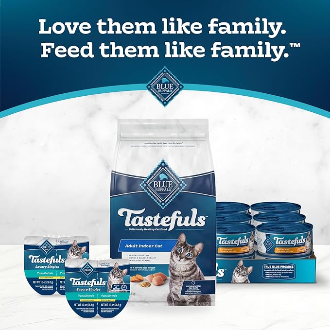 Blue Buffalo Tastefuls Adult Dry Cat Food Indoor Cat Formula, Made in the USA with Natural Ingredients, Chicken &amp; Brown Rice Recipe, 3-lb. Bag