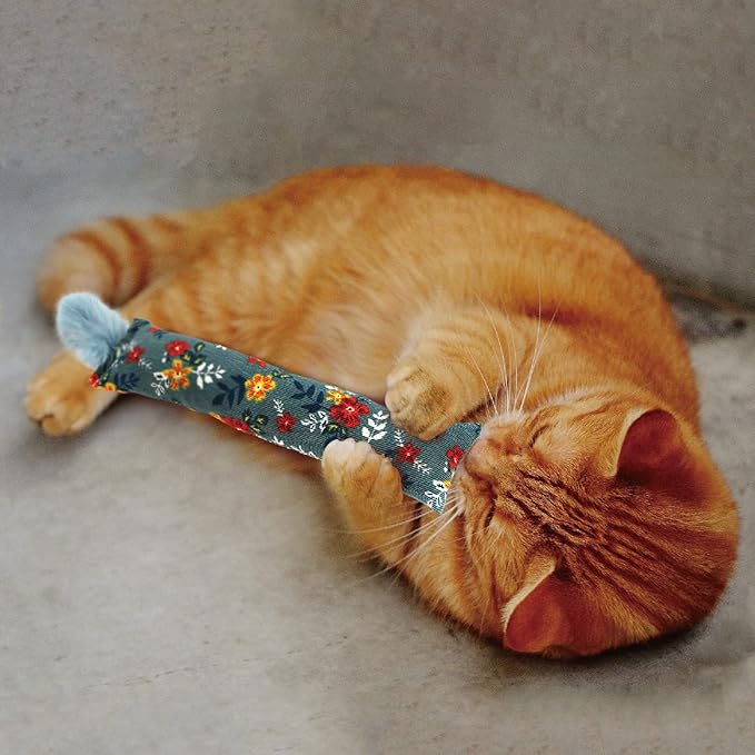 2 Pack Natural Interactive Catnip &amp; Silvervine Cat Kicker with Feathers, Bite Resistant Chew Toy, Crinkle Kicker, Accessories for Indoor Cat, Premium Corduroy Floral