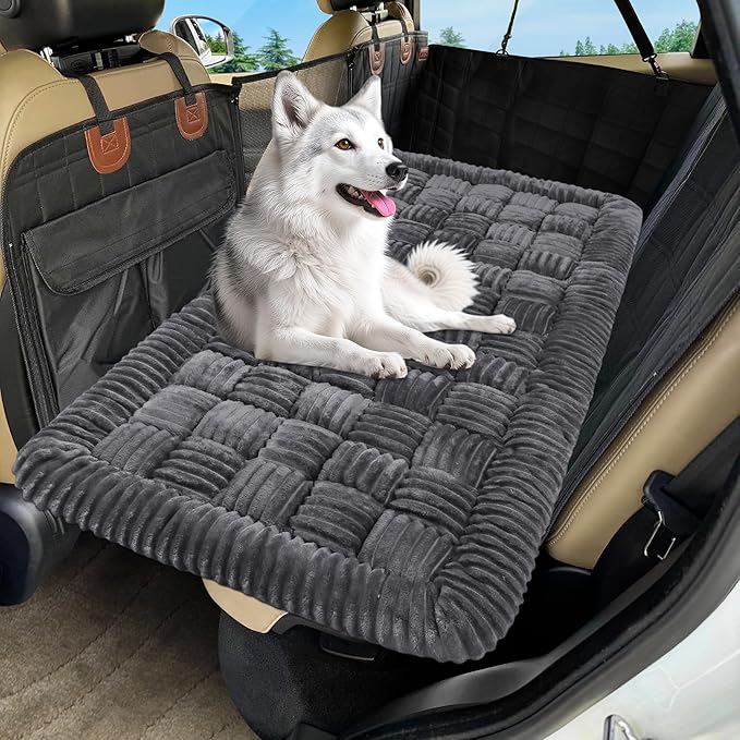 Dog Car Bed Mat, Non-Slip Backseat Extender Pet Blanket, Plaid Dog Bed for Trucks, Sedans &amp; Large SUVs, Chew-Resistant Travel Pad for Dogs, Easy Clean &amp; Scratch-Proof &amp; Comfort（56"x28.7" Gray