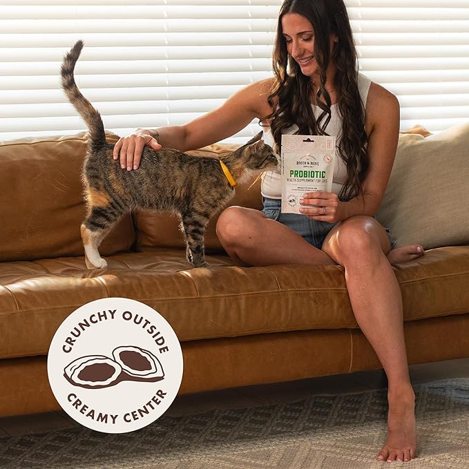 Rocco &amp; Roxie Cat Probiotic Health Supplement for Cats, Prebiotic and Postbiotic for Digestive + Gut Support, Constipation Relief, Anti Diarrhea, Supplements &amp; Vitamins, Chicken Flavored Crunchy Chews