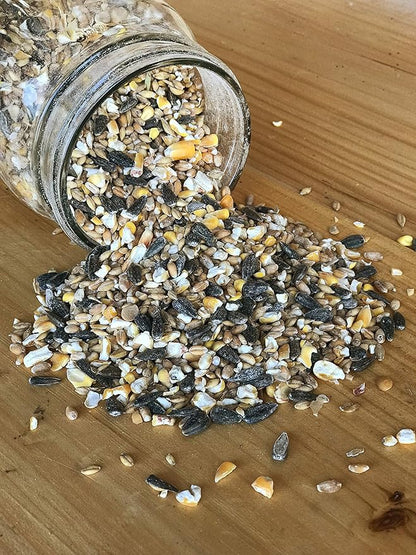 Ernst Grain &amp; Livestock Bird and Wildlife Feed – Perfect for Birds, Ducks, Squirrels, Turkeys, Rabbits, Geese, and Deer – Non-GMO Wild Animal &amp; Bird Feed for Outside Feeders - 10lbs
