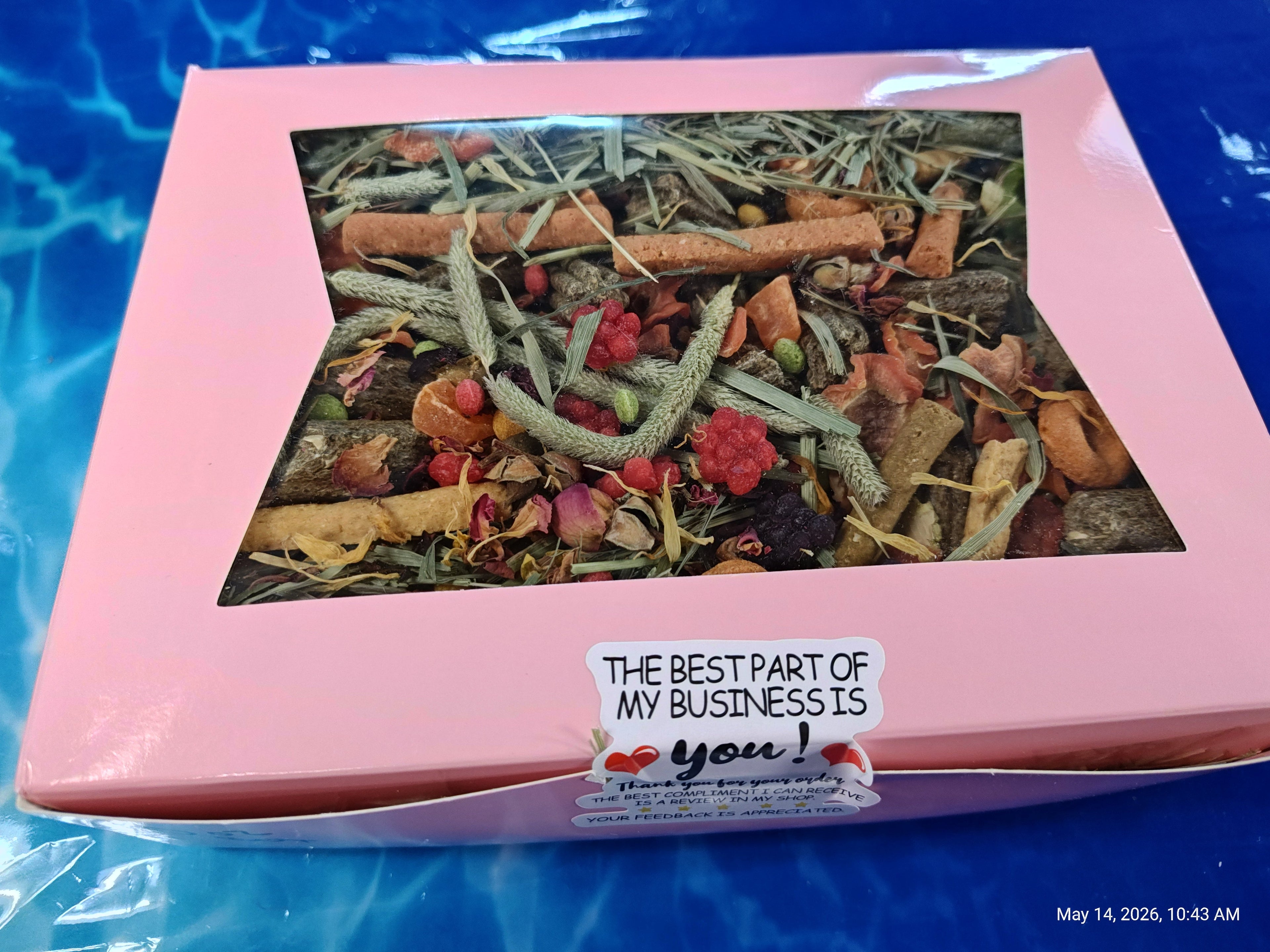 Fun &amp; Forage "No More Boredom" Box 10 OZ- Chinchillas, Guinea Pigs, Rabbits