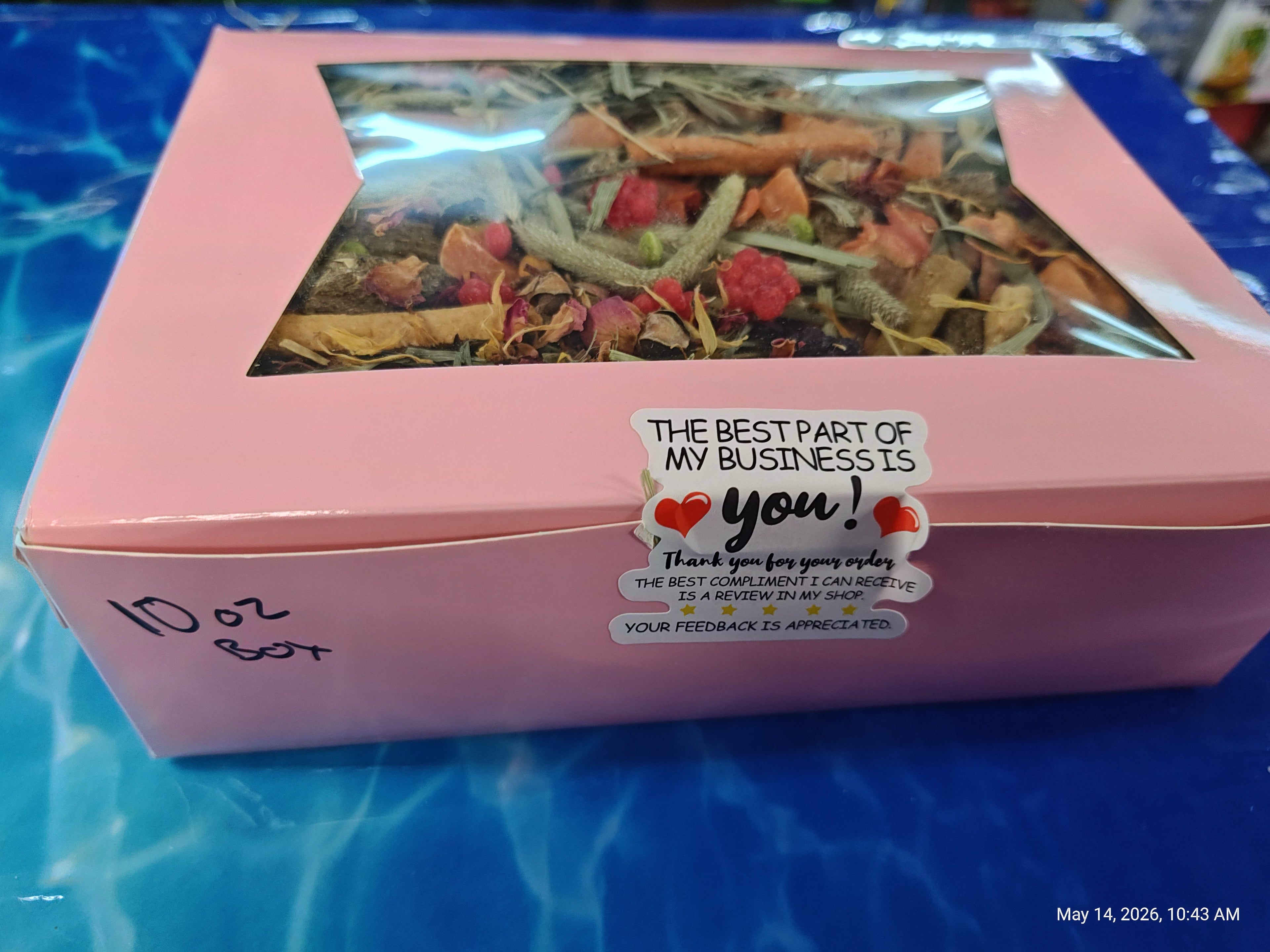 Fun &amp; Forage "No More Boredom" Box 10 OZ- Chinchillas, Guinea Pigs, Rabbits