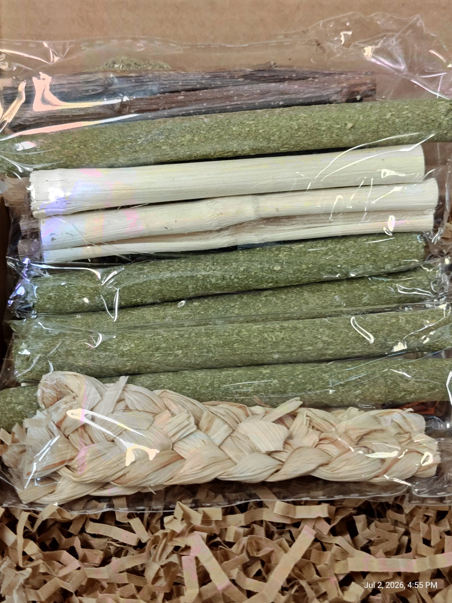 Play &amp; Chew Toys &amp; More Perfect for Cavy, Rabbits &amp; Rodents